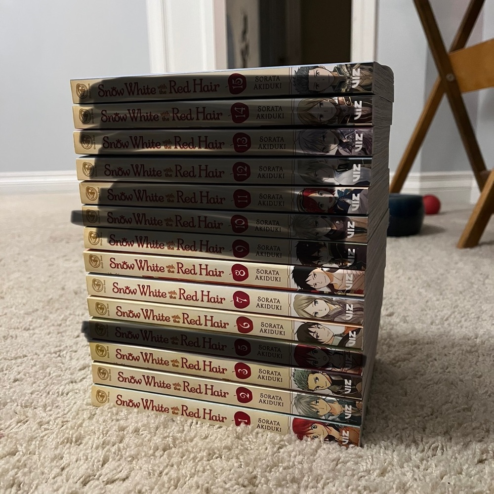 snow white w/ the red hair mangas 1-3, 6-8